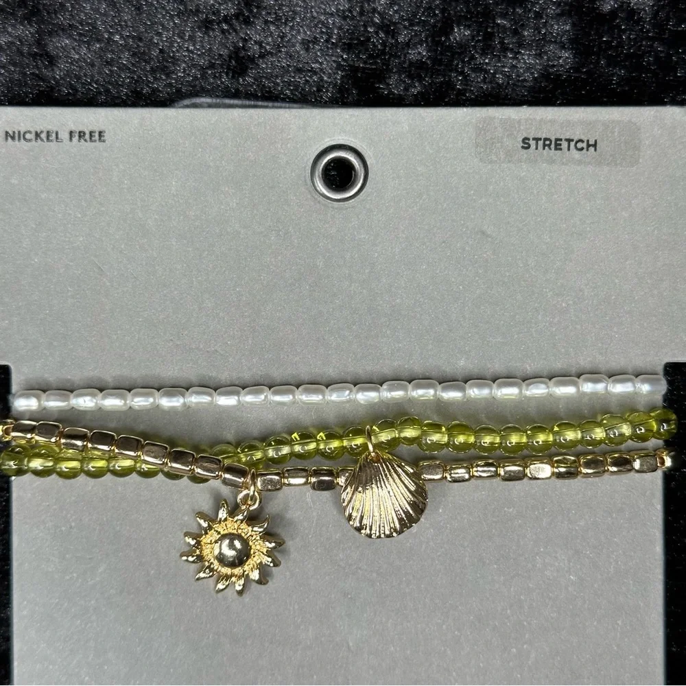 Nordstrom Rack Sun/Seashell Beaded Stretch Bracelets - Picture 6 of 6